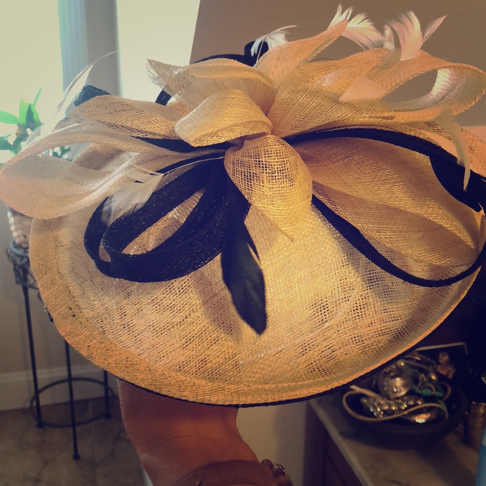 Fascinator